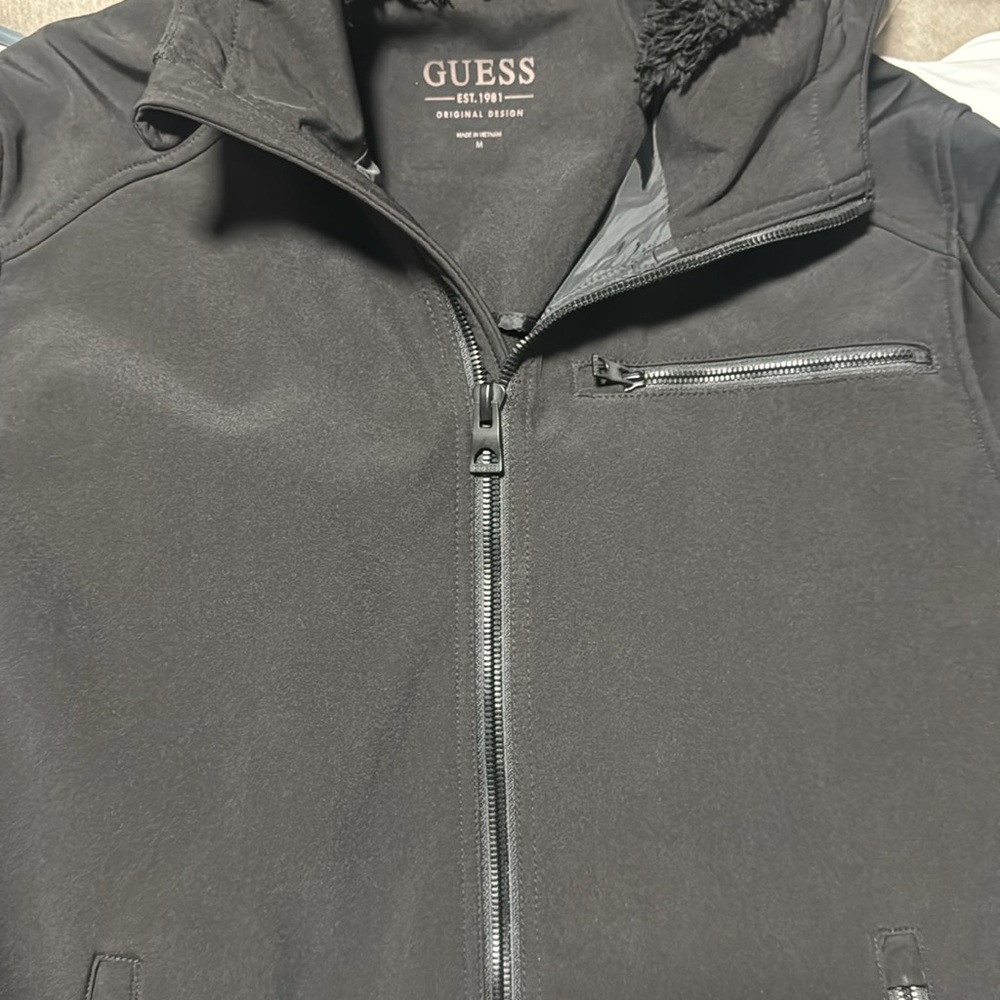 NWT GUESS - Soft Shell Jacket - Picture 4 of 5